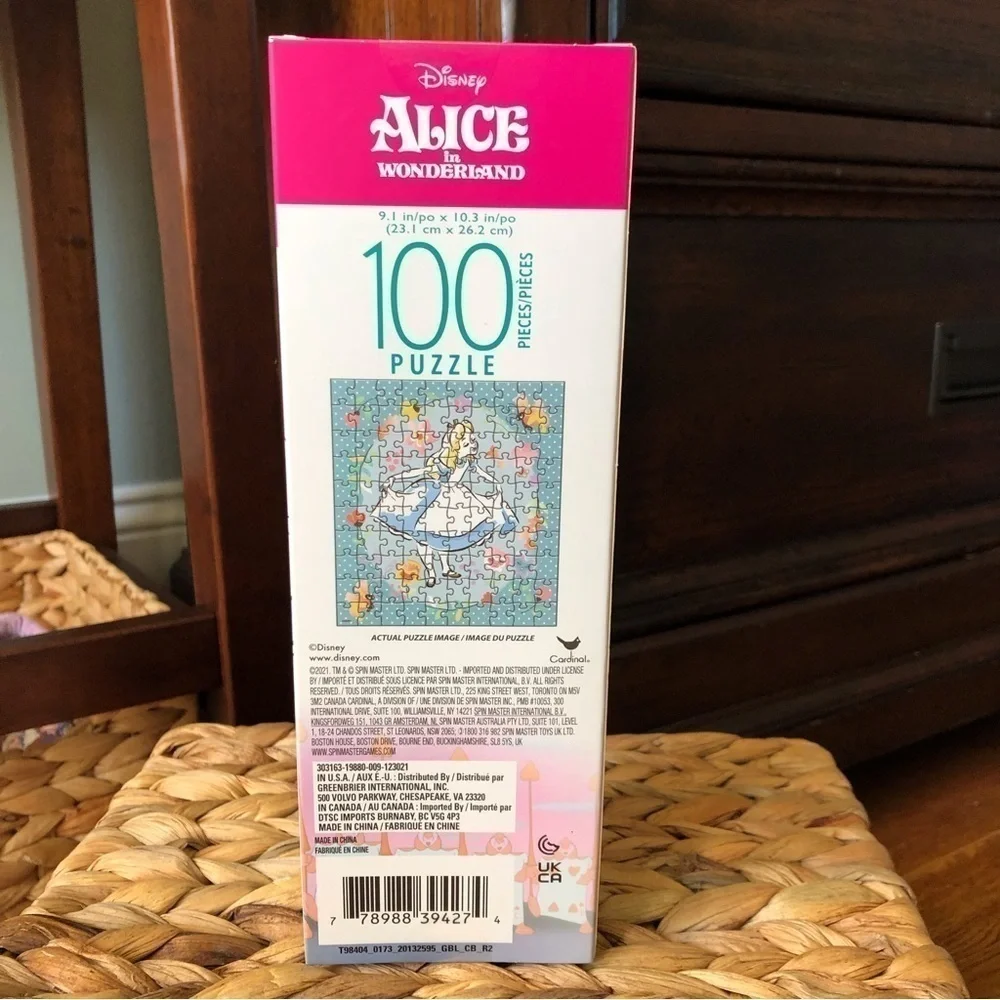 Disney’s Alice and Wonderland 100pc. Puzzle